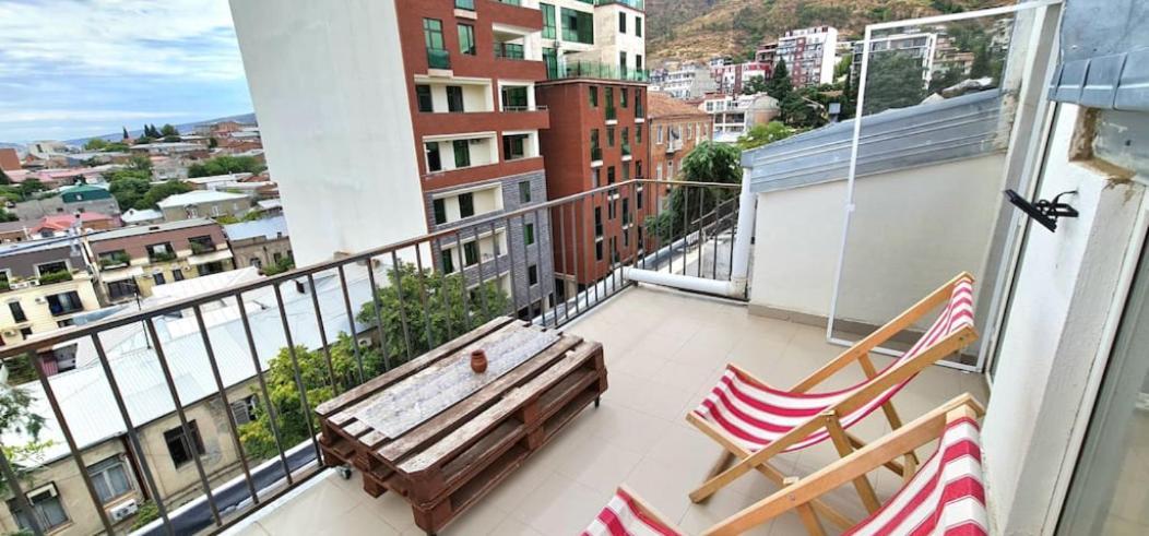 Duplex Apartment In The City Center Tbilisi Exteriér fotografie