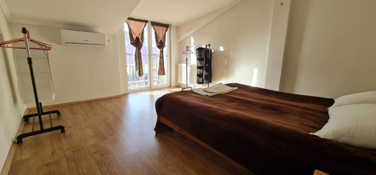 Duplex Apartment In The City Center Tbilisi Exteriér fotografie